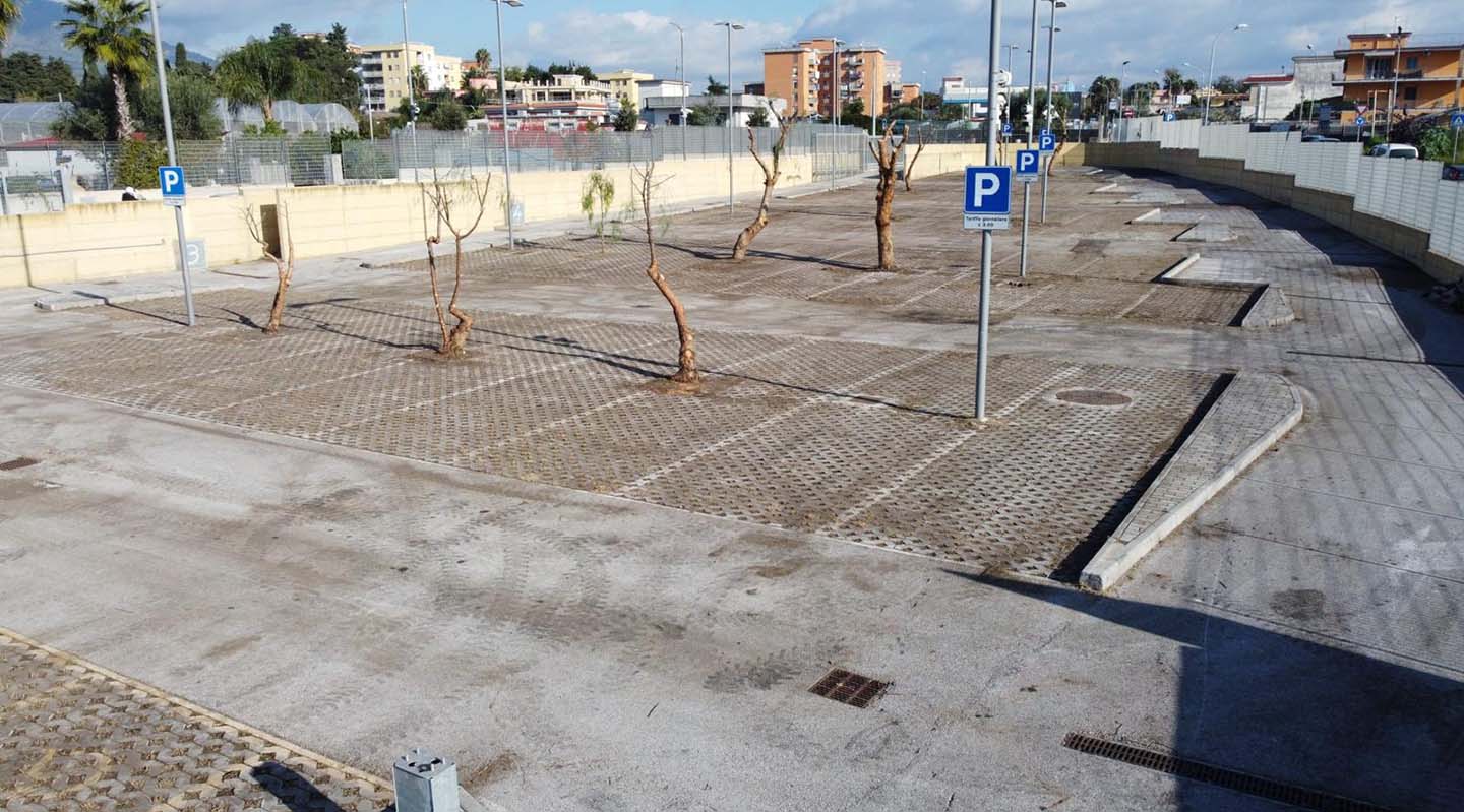 nimble_asset_foto_parcheggio_pomeizone_a_pompei_slide_13